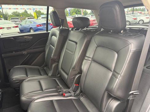 Used 2022 Lincoln Aviator 2WD image 19