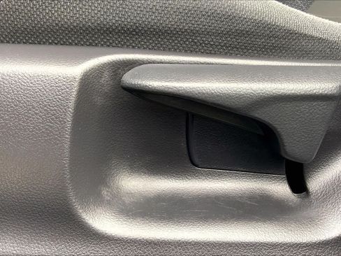 Used 2020 Toyota Corolla SE FWD image 34
