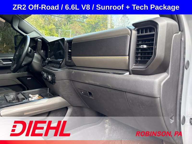Used 2025 Chevrolet Silverado 2500 ZR2 w/ Technology Package AWD/4WD image 18