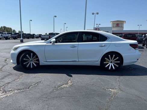 Used 2013 Lexus LS 460 AWD w/ Comfort Pkg image 5