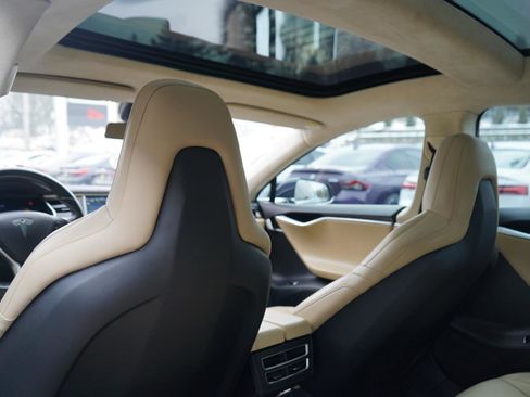 Used 2014 Tesla Model S P85D image 44