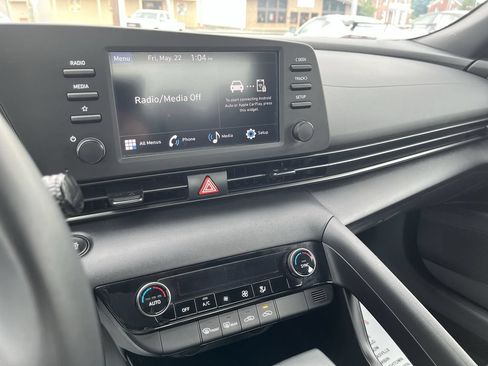 Used 2025 Hyundai Elantra Sport w/ Cargo Package FWD image 16