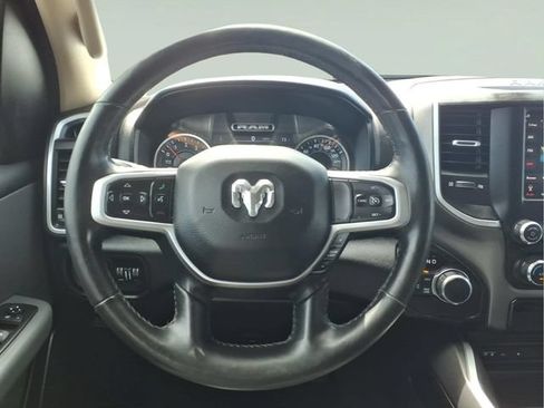 Used 2019 RAM 1500 Big Horn AWD/4WD image 15
