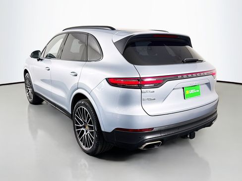Used 2023 Porsche Cayenne Platinum Edition AWD/4WD image 7