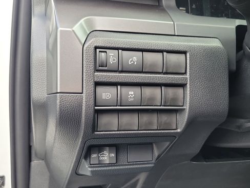 New 2026 Toyota Tacoma SR5 AWD/4WD image 17