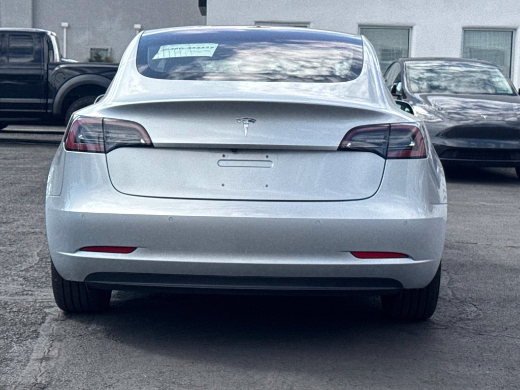 Used 2018 Tesla Model 3 Long Range RWD image 5