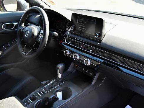 Used 2026 Honda Civic Sport image 40