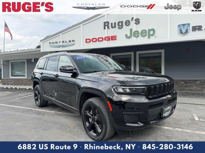 Used 2023 Jeep Grand Cherokee L Laredo