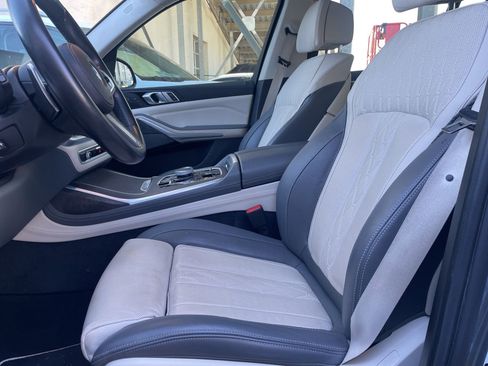 Certified 2023 BMW X7 xDrive40i w/ Executive Package image 9