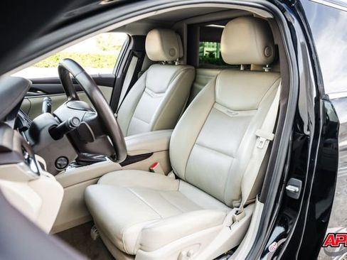 Used 2014 Cadillac XTS FWD image 10