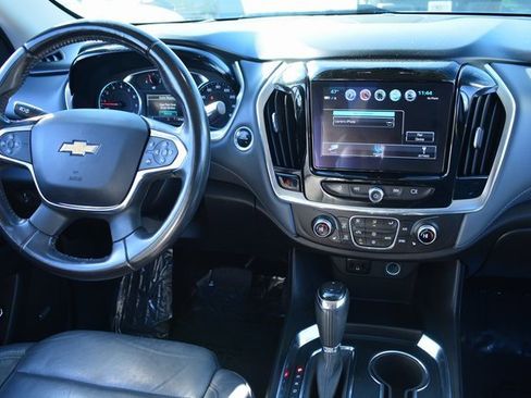 Used 2018 Chevrolet Traverse LT image 31