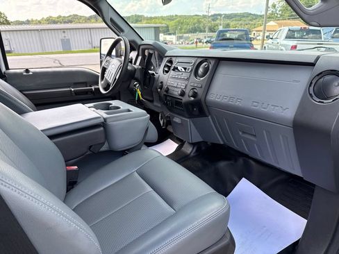 Used 2015 Ford F350 XL w/ Power Equipment Group AWD/4WD image 36