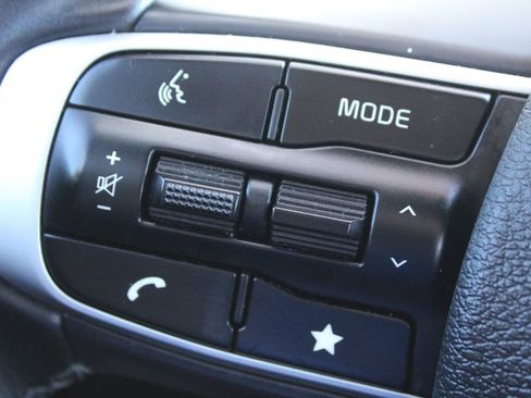 Used 2024 Kia Sportage X-Line w/ X-Line Premium Package image 28