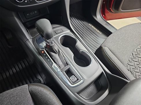 Certified 2024 Chevrolet Equinox LT image 30