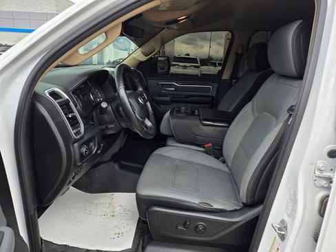 Used 2020 RAM 1500 Big Horn AWD/4WD image 11