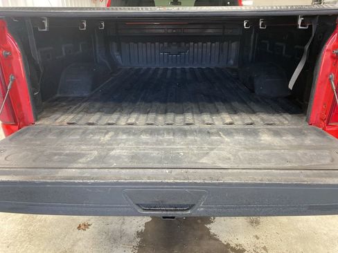 Used 2021 Chevrolet Silverado 2500 LT w/ Convenience Package image 10