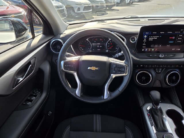 Certified 2023 Chevrolet Blazer LT w/ Convenience Package AWD/4WD image 17