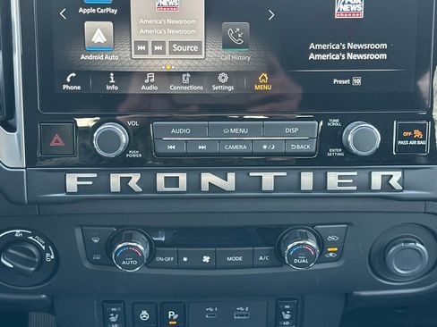 New 2025 Nissan Frontier SV w/ SV Convenience Package image 26