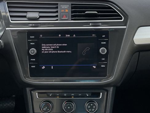 Used 2024 Volkswagen Tiguan S image 17