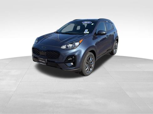 Used 2021 Kia Sportage S w/ S AWD Premium Package image 3