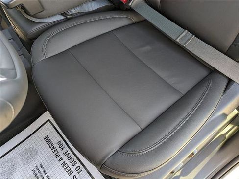 New 2026 Chevrolet Silverado 1500 LT w/ Leather Package image 4