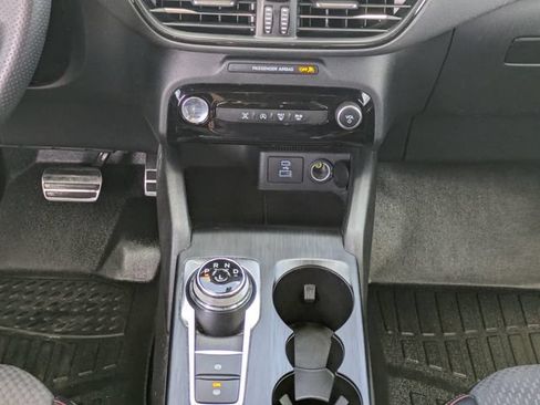 Used 2023 Ford Escape ST-Line w/ Tech Pack #1 FWD image 19