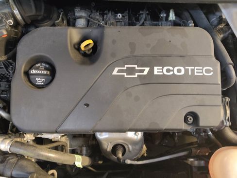 Used 2020 Chevrolet Spark LT image 30