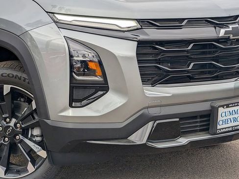 New 2026 Chevrolet Equinox RS image 3