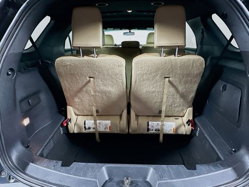 Used 2016 Ford Explorer XLT w/ Equipment Group 202A image 28