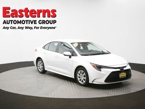 Used 2024 Toyota Corolla LE FWD image 47