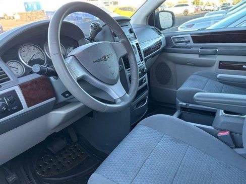 Used 2010 Chrysler Town & Country Touring w/ Family Value Group image 7
