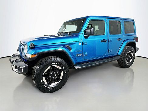 Used 2020 Jeep Wrangler Unlimited Sahara w/ Uconnect 4C Nav & Sound Group image 3