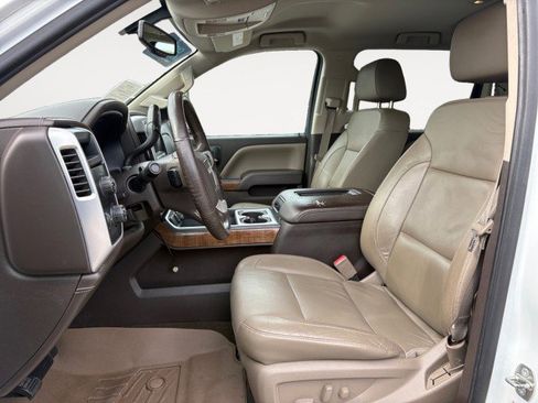 Used 2016 GMC Sierra 1500 SLT w/ Suspension Package, Off-Road image 10