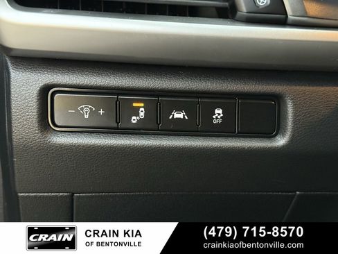 Used 2020 Kia Telluride LX image 13