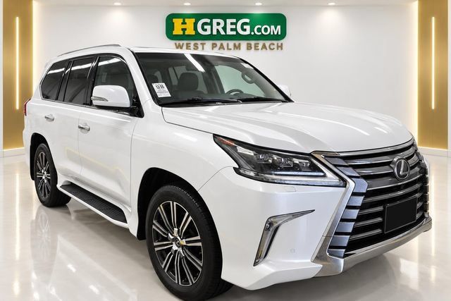 Used 2018 Lexus LX 570 4WD w/ Luxury Package image 4