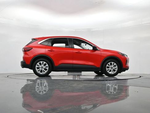 Certified 2024 Ford Escape Active FWD image 34