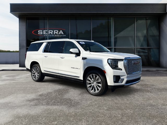 Used 2021 GMC Yukon XL Denali w/ Denali Ultimate Package AWD/4WD image 7