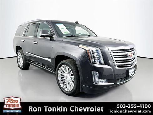 Used 2017 Cadillac Escalade Platinum AWD/4WD image 1