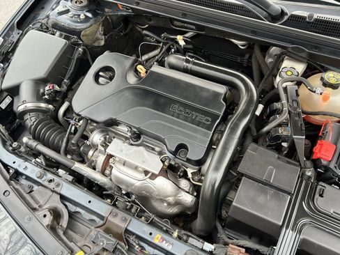 Used 2019 Chevrolet Malibu RS w/ LPO, Convenience Package 1 image 26