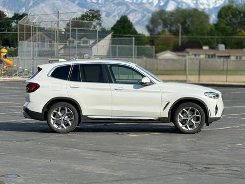 Used 2023 BMW X3 xDrive30i w/ Premium Package AWD/4WD image 4