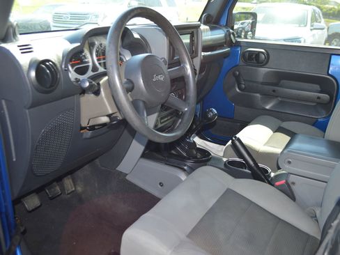 Used 2010 Jeep Wrangler Sport AWD/4WD image 14