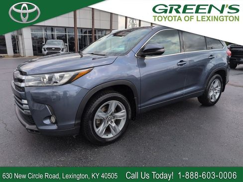 Used 2017 Toyota Highlander Limited AWD/4WD image 1