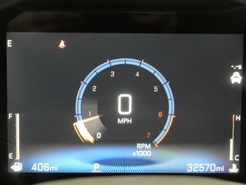 Used 2025 Chevrolet TrailBlazer LT FWD image 14