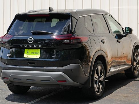 Used 2021 Nissan Rogue SL FWD image 45