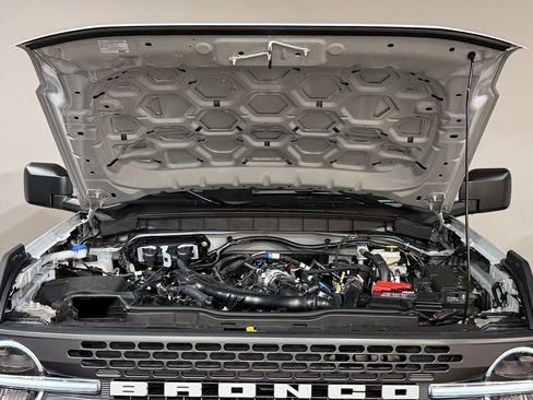 New 2026 Ford Bronco Badlands image 83