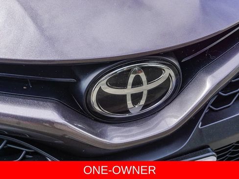 Used 2023 Toyota Camry SE FWD image 11