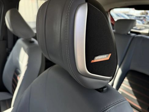 Used 2023 Nissan Kicks SR w/ SR Premium Package FWD image 16