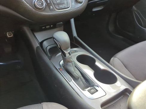 Used 2024 Chevrolet Malibu LS image 14