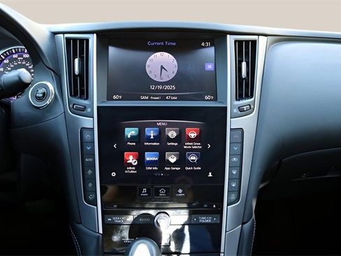 Used 2017 INFINITI Q50 2.0t w/ Moonroof Package image 20