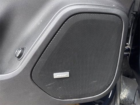 Used 2021 Chevrolet Blazer RS w/ Enhanced Convenience Package image 15